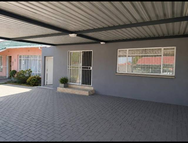 3 BEDROOM PROPERTY TO RENT IN ELSPARK
